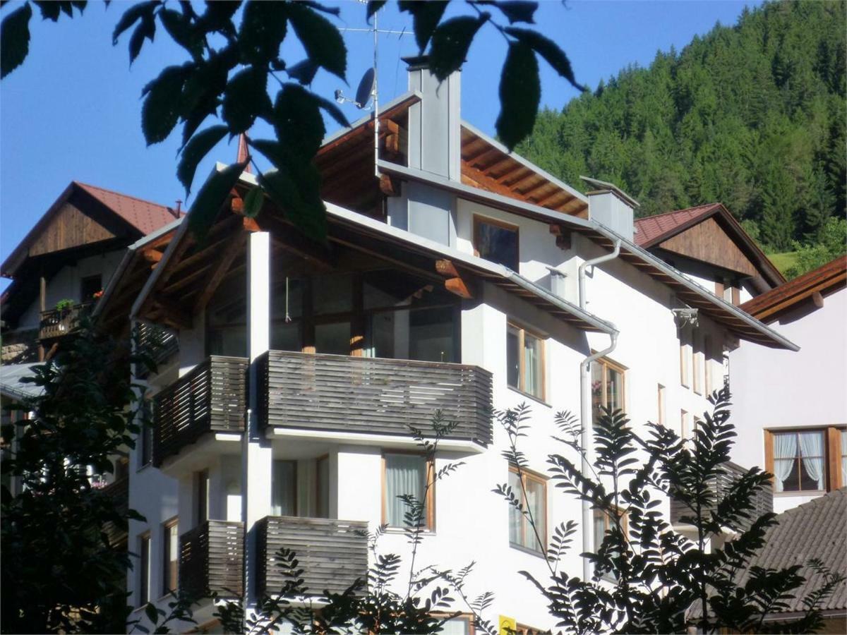 Apartments Haus Martin Welschnofen Exterior foto